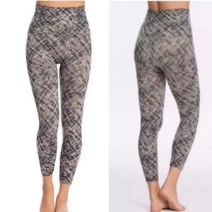 SPANX Look At Me Now tie dye grey watercolor Seamless Leggings ,Size S